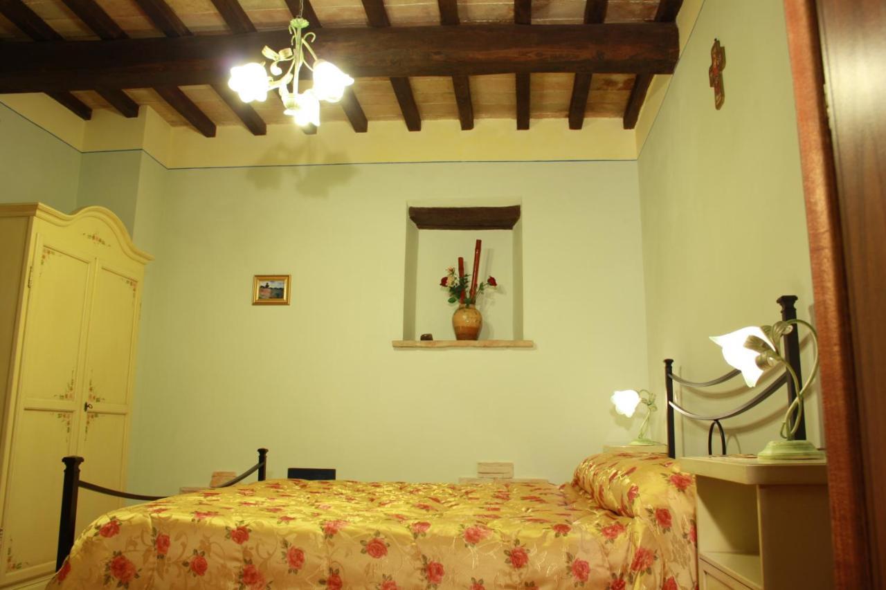 Agriturismo Il Girasole モンテファルコ エクステリア 写真